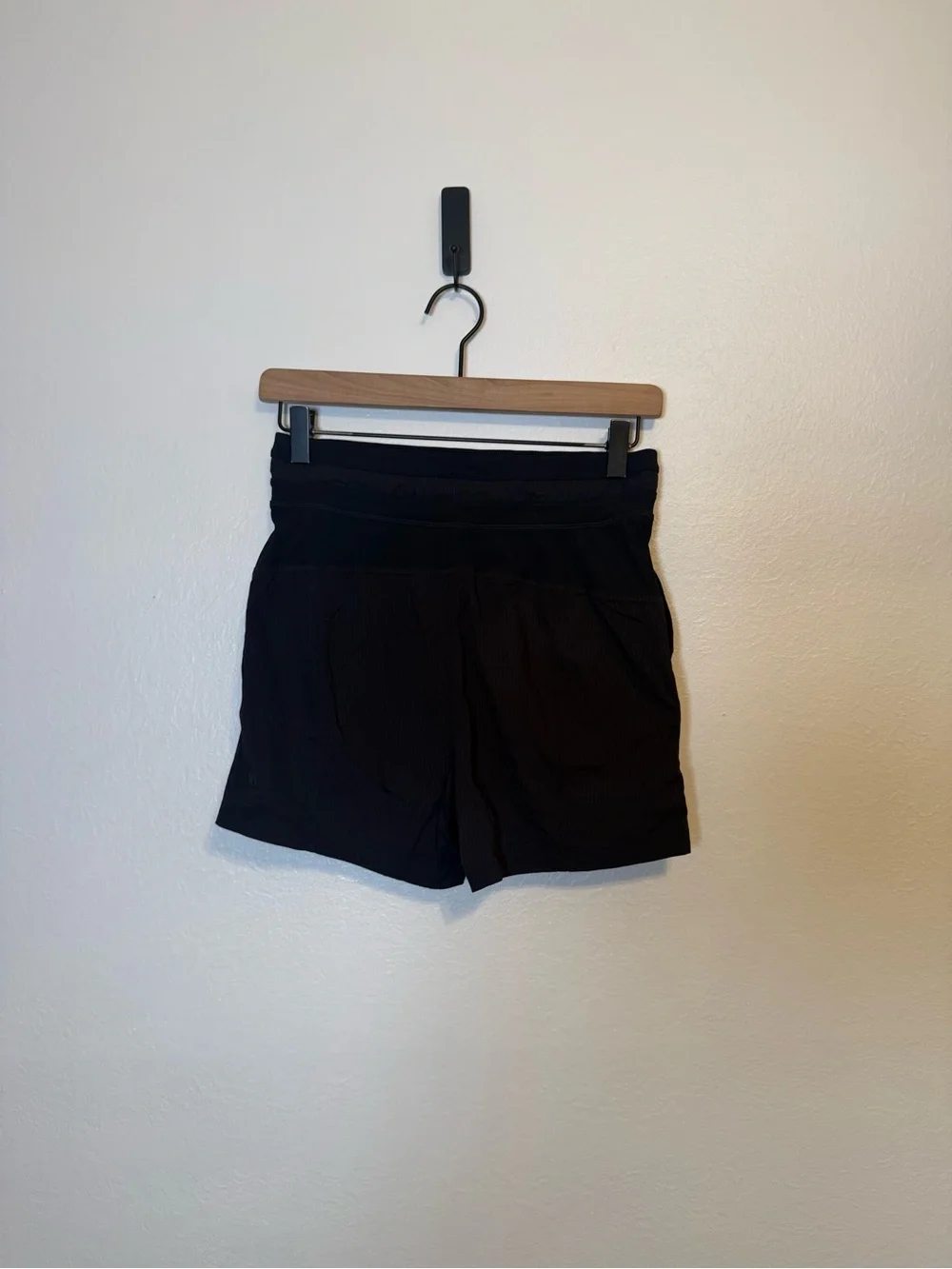 Lululemon Dance Studio High-Rise Short 3.5